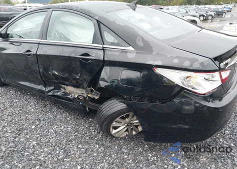 2011 Hyundai Sonata Gls z USA, uszkodzony, nr VIN 5NPEB4AC8BH300326